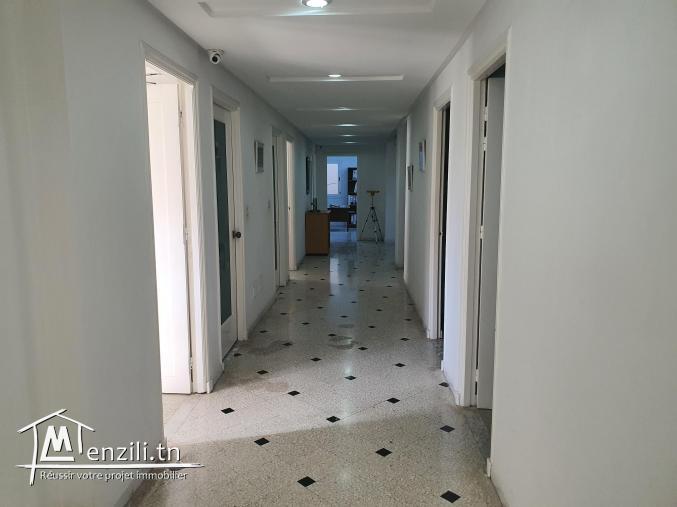 Immeuble R+2 administration et atelier