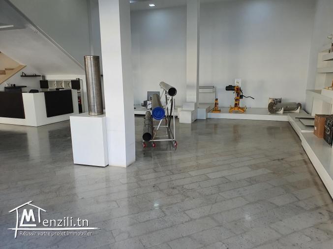 Immeuble R+2 administration et atelier