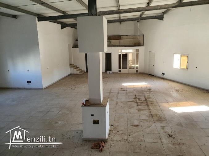 Immeuble R+2 administration et atelier