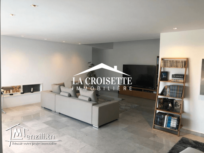 Villa S+3 avec piscine à La Soukra MVL1345