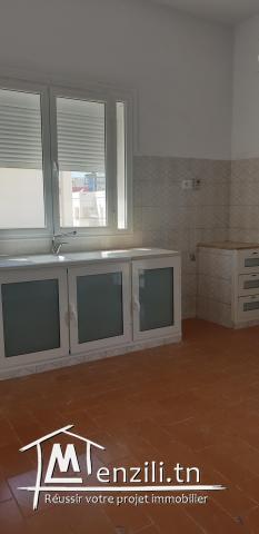 A LOUER A SFAX ÉTAGE DE VILLA