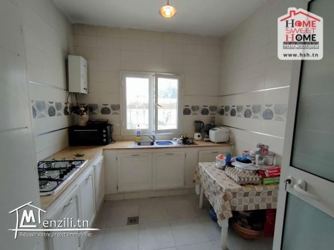 Immeuble Youzarsif à Vendre à Rades Plage