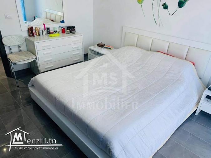 Appartement S+2 meublé à vendre à Sidi Mahrsi 51355351