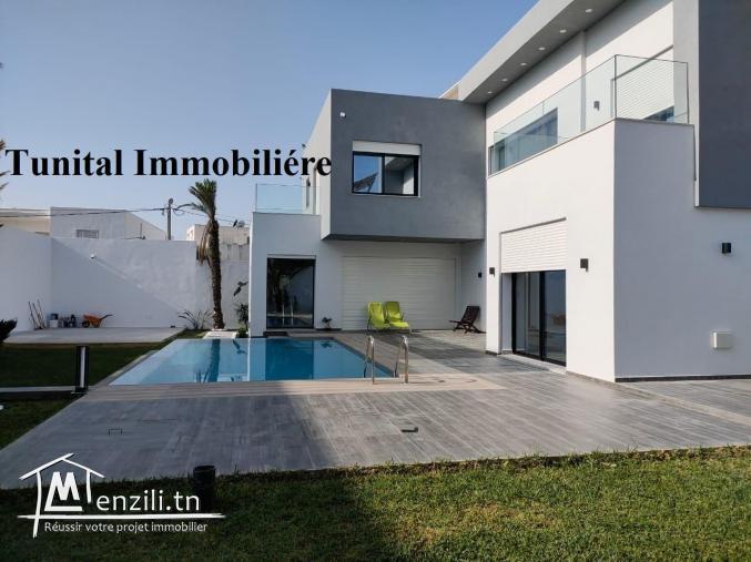 Gammarth village quartier résidentiel A vendre villa neuve haut Standing