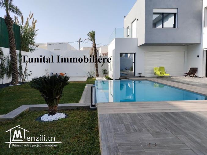 Gammarth village quartier résidentiel A vendre villa neuve haut Standing