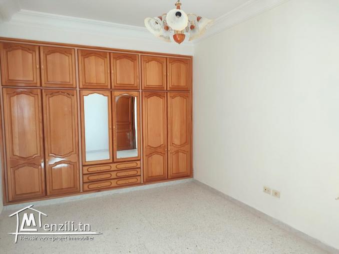 Villa à vendre à khezama