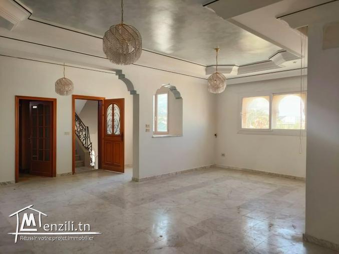 Villa à vendre à khezama