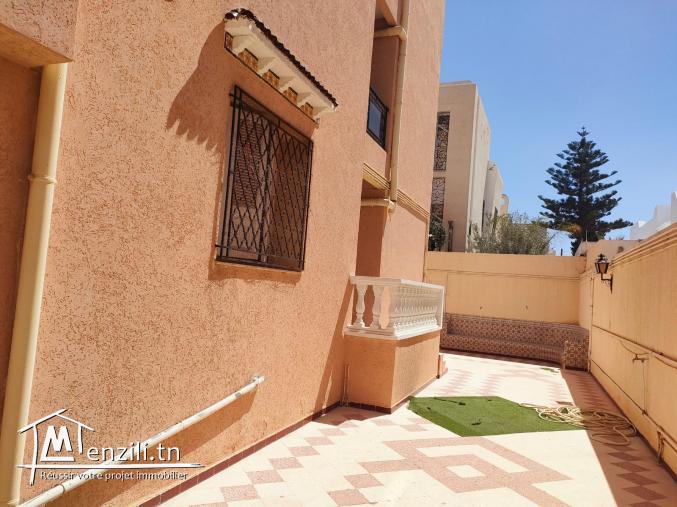 Villa à vendre à khezama