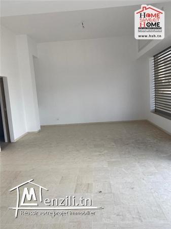 Local Hannah à Louer aux Jardins de Carthage