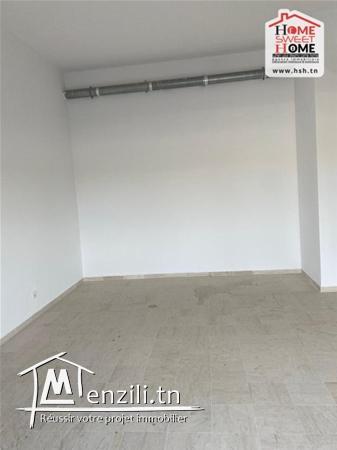 Local Hannah à Louer aux Jardins de Carthage