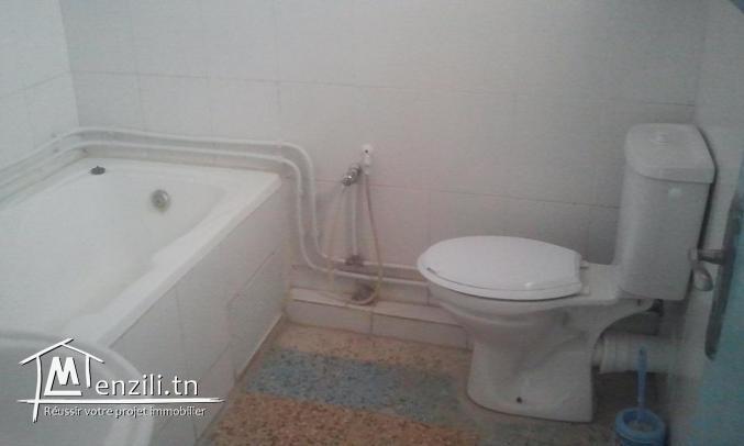 دار كبيرة للبيع مدنين