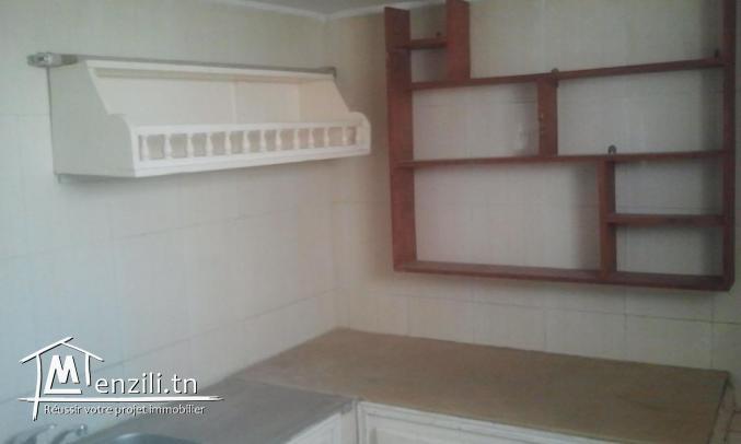 دار كبيرة للبيع مدنين