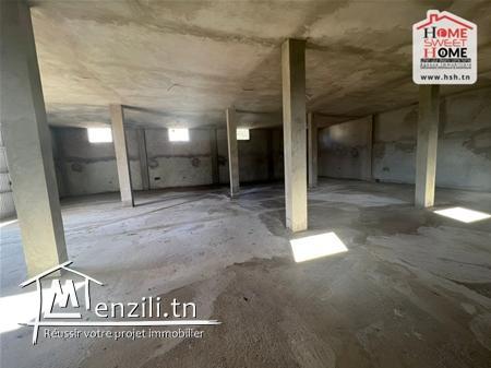 Dépôt Joelle à Louer à La Soukra