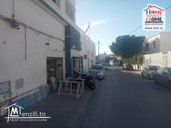 Fond Hena à Vendre à La Marsa Corniche