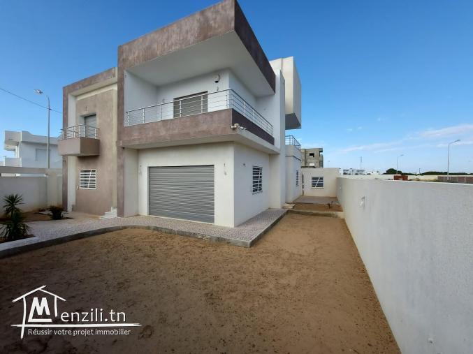 A Vendre: Villa Neuve Super Haut Standing a  Borj Cedric