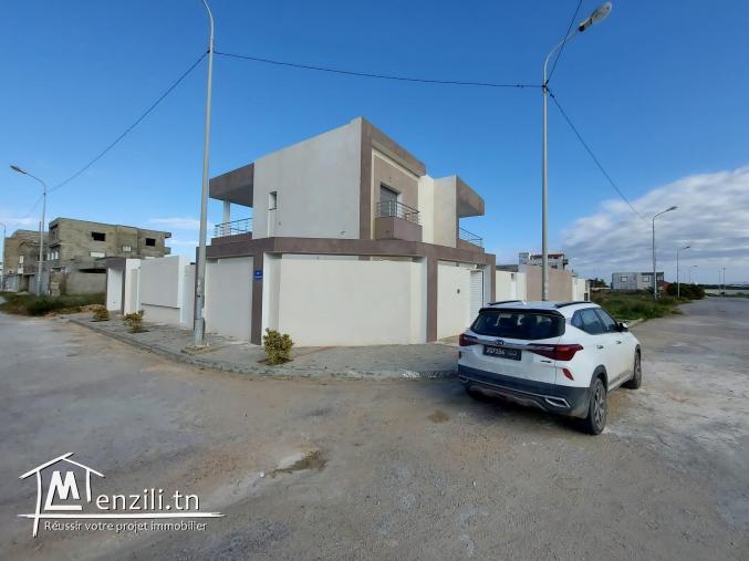 A Vendre: Villa Neuve Super Haut Standing a  Borj Cedric