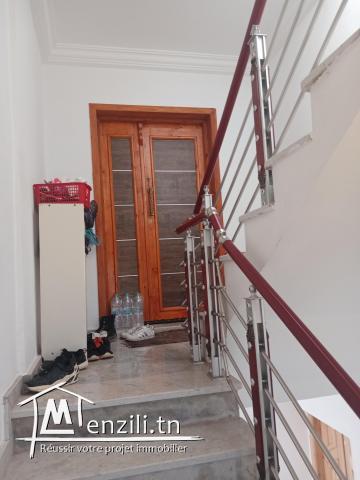 4 appartements 2 garages