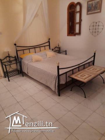 VILLA AVEC PISCINE SANS VIS A VIS