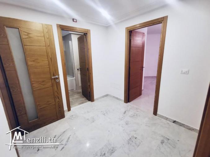 App s3 a louer menzah 9c