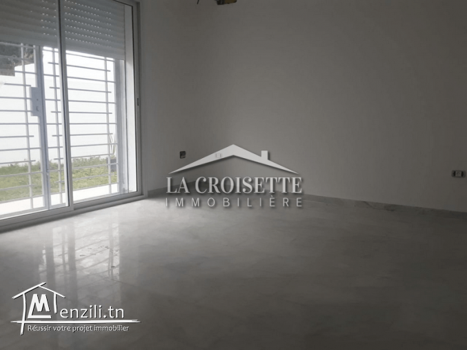 un duplex S+4 avec jardin à L’Aouina MDL0395