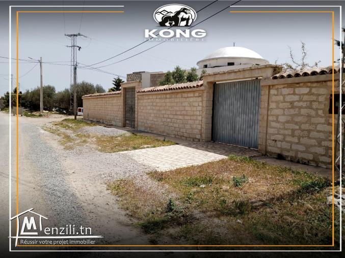 un terrain a vendre de 175 m2