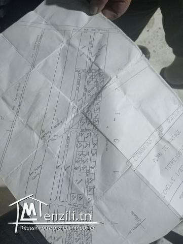 terrain de 300 m2 a raoued