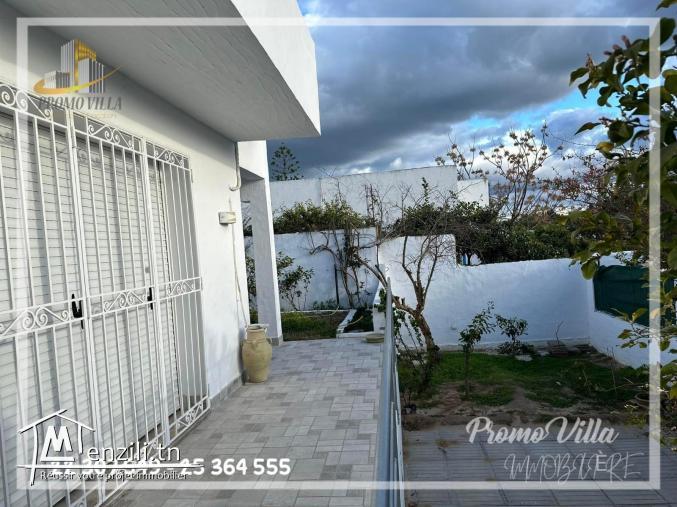 une villa belle villa pas loin de centre ville