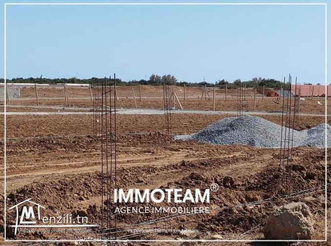 Terrain de 399 m2 à  Jinen Hammamet 