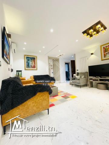 A VENDRE | Un appartement S+3 Rénové Avec Terrasse