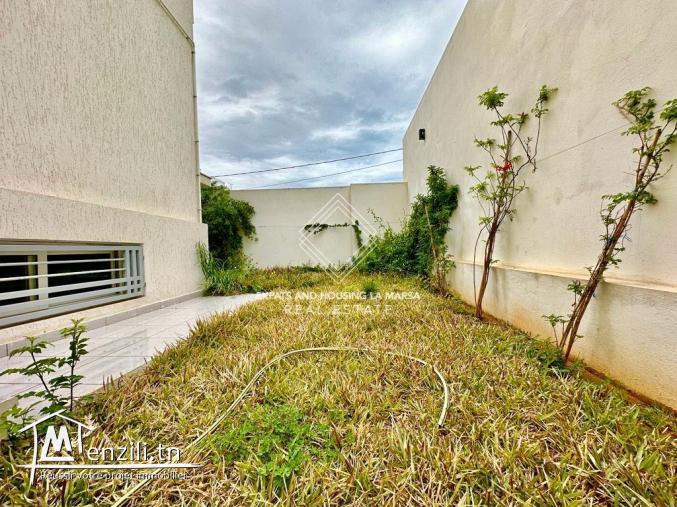 Un joli Appartement S+2 Avec Jardin