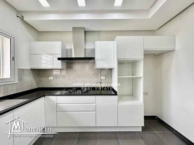 Un joli Appartement S+2 Avec Jardin