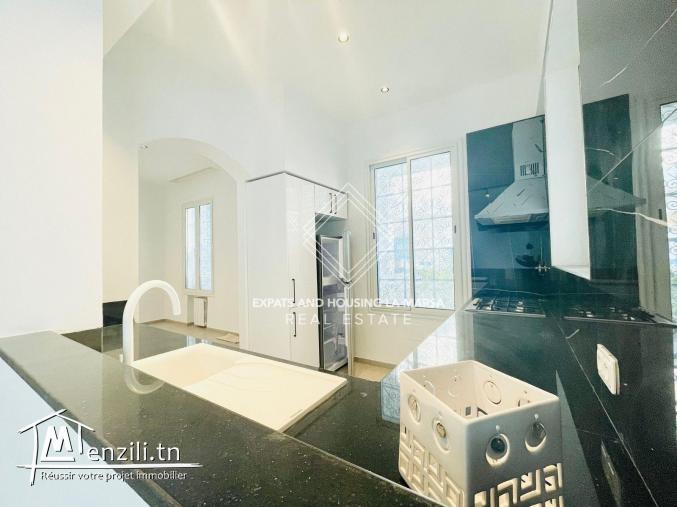 A LOUER  S3 Cote café Ben Rahim  Sidi Bou Said