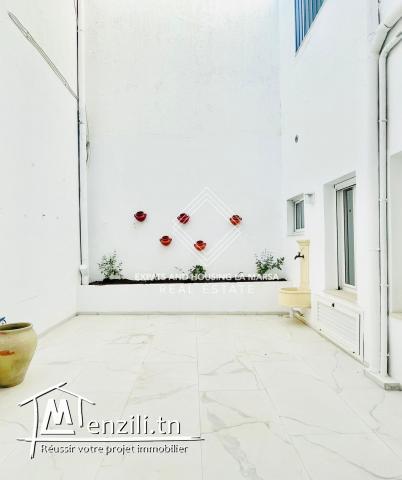 A LOUER  S3 Cote café Ben Rahim  Sidi Bou Said