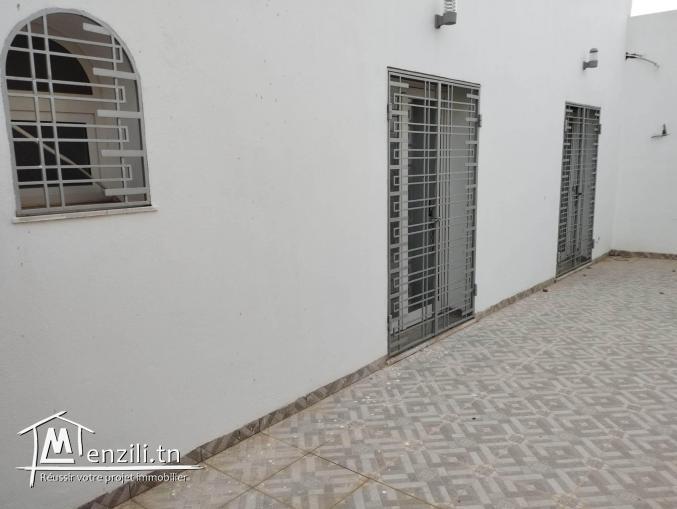 villa à vendre à hamammet derrière mosqué IHSEN