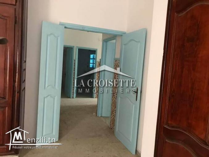 Une villa S+6 à La Marsa ZVV0105