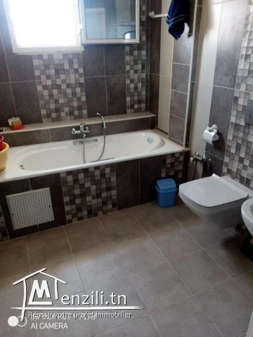 A Vendre appartement S+2 prix négociable