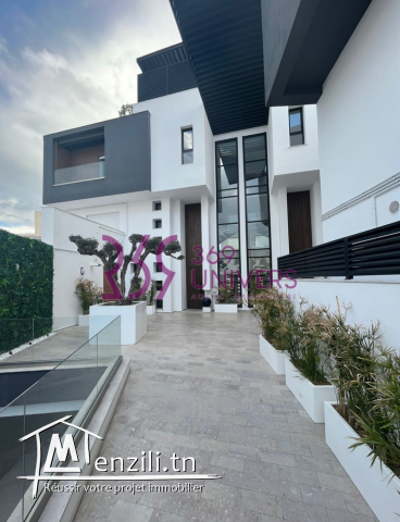 Villa s4 avec piscine à Gammarth ref rh003