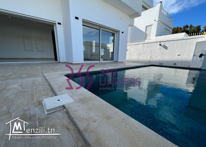 Villa s4 vue sur mer à Gammarth ref rh005