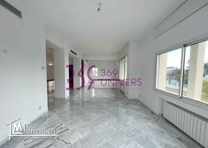 Villa s3 avec piscine à Carthage ref rh007