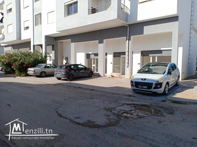 3 boutiques à vendre à la Marsa