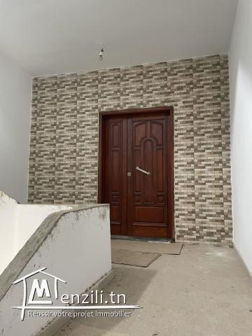 À VENDRE VILLA À 20 MIN DE LA PLAGE ET LA ZONE TOURISTIQUE DE SOUSSE