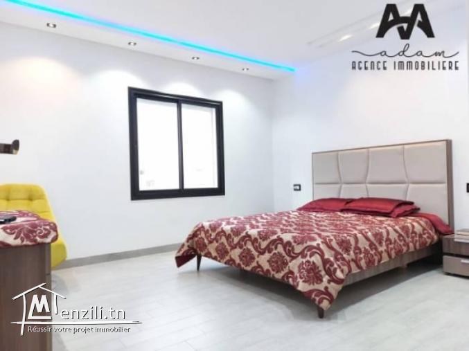 A louer RDC de villa avec piscine à Lido Nabeul