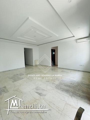 A LOUER S+2 avec jardin !! À la Marsa