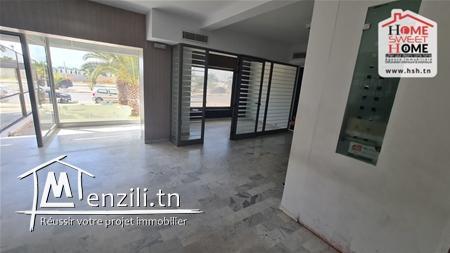 Local Commercial Mélisse à Louer aux Berges du lac2