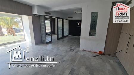 Local Commercial Mélisse à Louer aux Berges du lac2