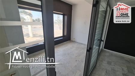 Local Commercial Mélisse à Louer aux Berges du lac2