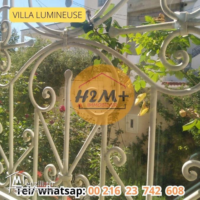 Vente villa S4 Bardo côté rue Beyrouth. Terrain 338m2. Bâti 185m2