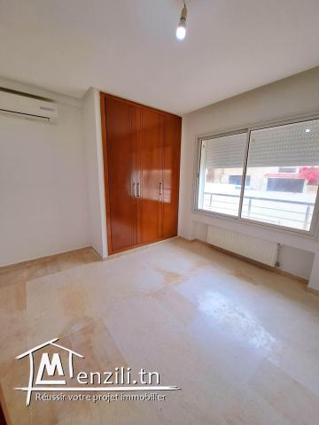 Studio à Jardin d'el Menzah1