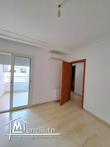 Studio à Jardin d'el Menzah1