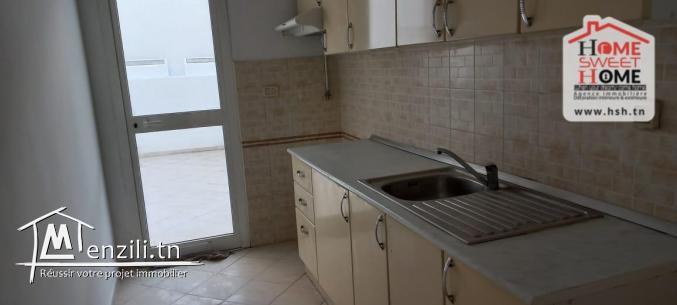 S2 Berline à Vendre à Monfleury